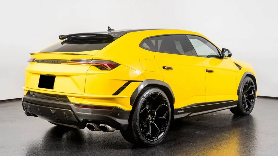 2023 Lamborghini Urus Performante - Image 4 of 20
