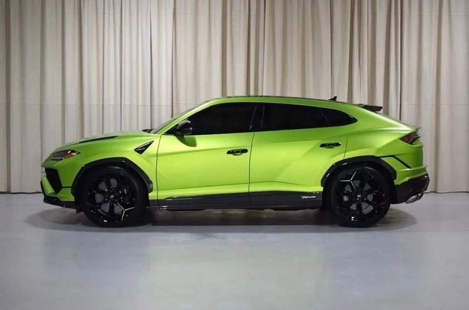 2023 Lamborghini Urus Performante - Image 2 of 19