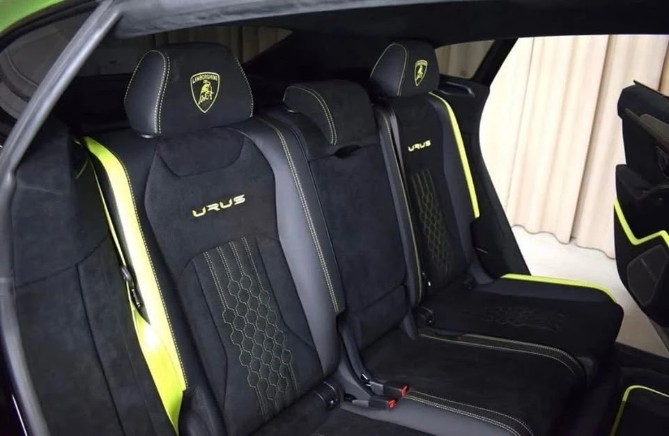 2023 Lamborghini Urus Performante - Image 13 of 19