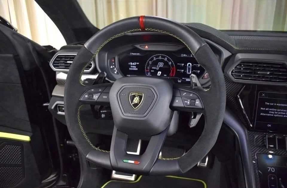 2023 Lamborghini Urus Performante - Image 16 of 19