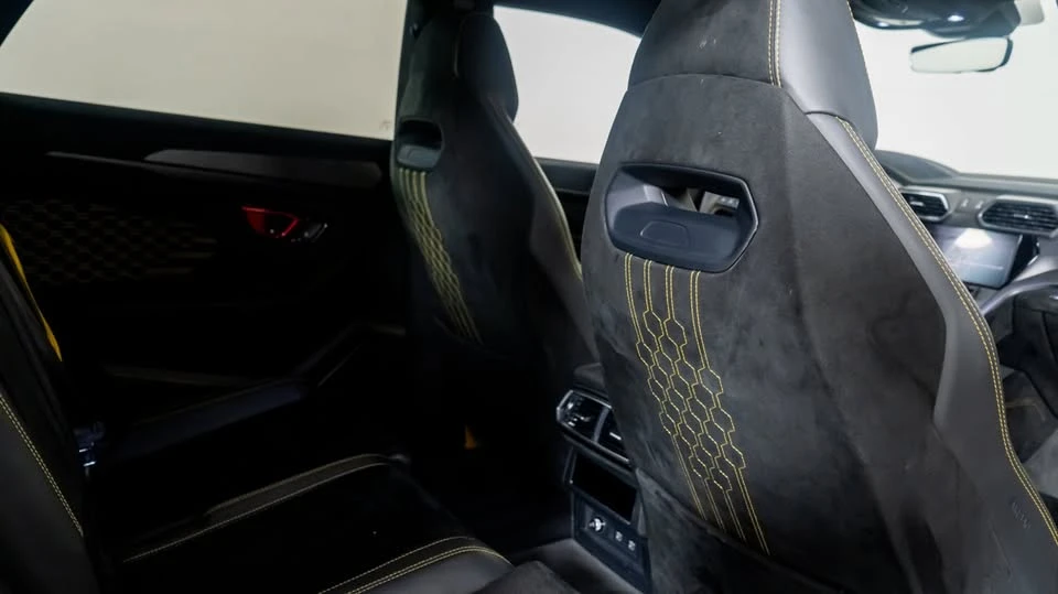 2023 Lamborghini Urus Performante - Image 20 of 20
