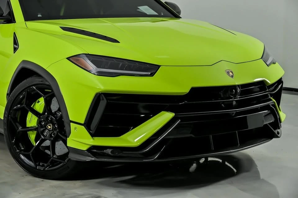 2023 Lamborghini Urus Performante - Image 3 of 20