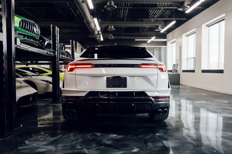 2023 Lamborghini Urus Performante - Image 8 of 20