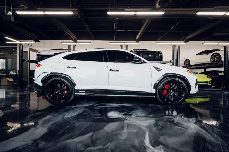 2023 Lamborghini Urus Performante - Image 3 of 20