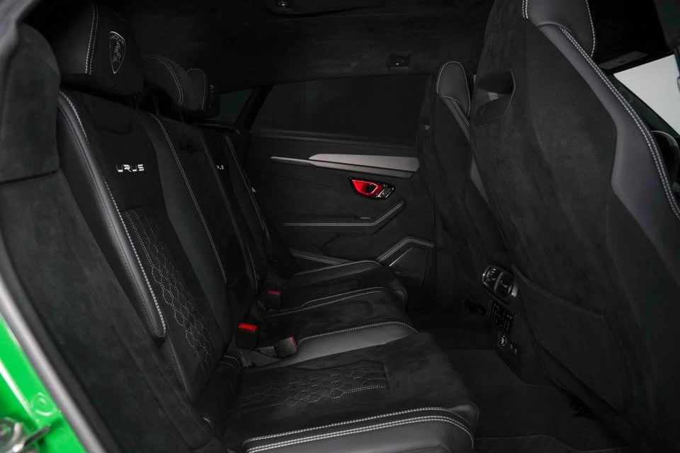 2023 Lamborghini Urus Performante - Image 7 of 11