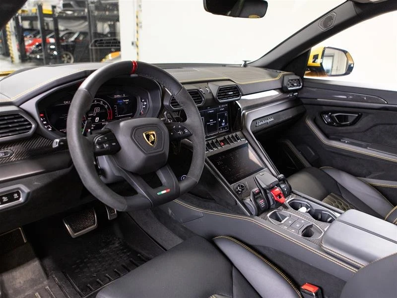2023 Lamborghini Urus Performante - Image 8 of 11