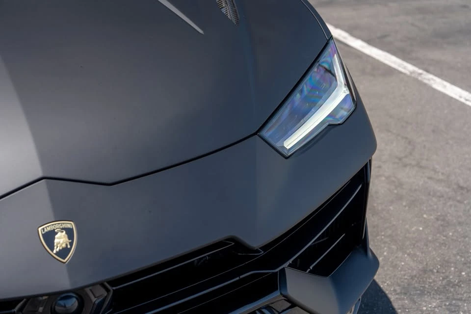 2023 Lamborghini Urus Performante - Image 13 of 17