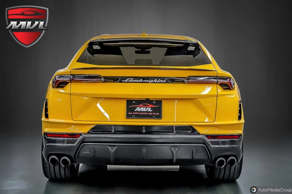 2023 Lamborghini Urus Performante - Image 5 of 19