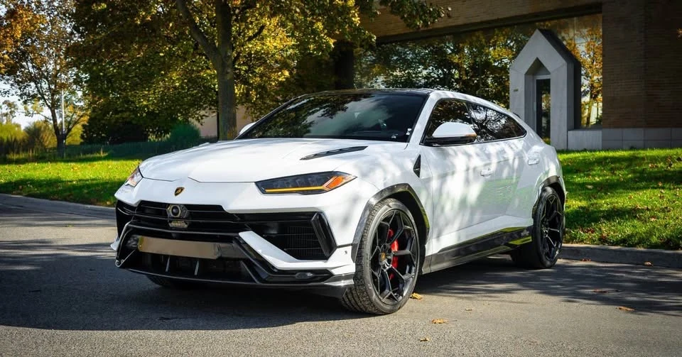 2023 Lamborghini Urus Performante - Image 3 of 17