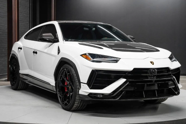2023 Lamborghini Urus Performante - Image 2 of 8