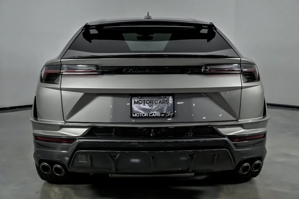 2023 Lamborghini Urus Performante - Image 10 of 19