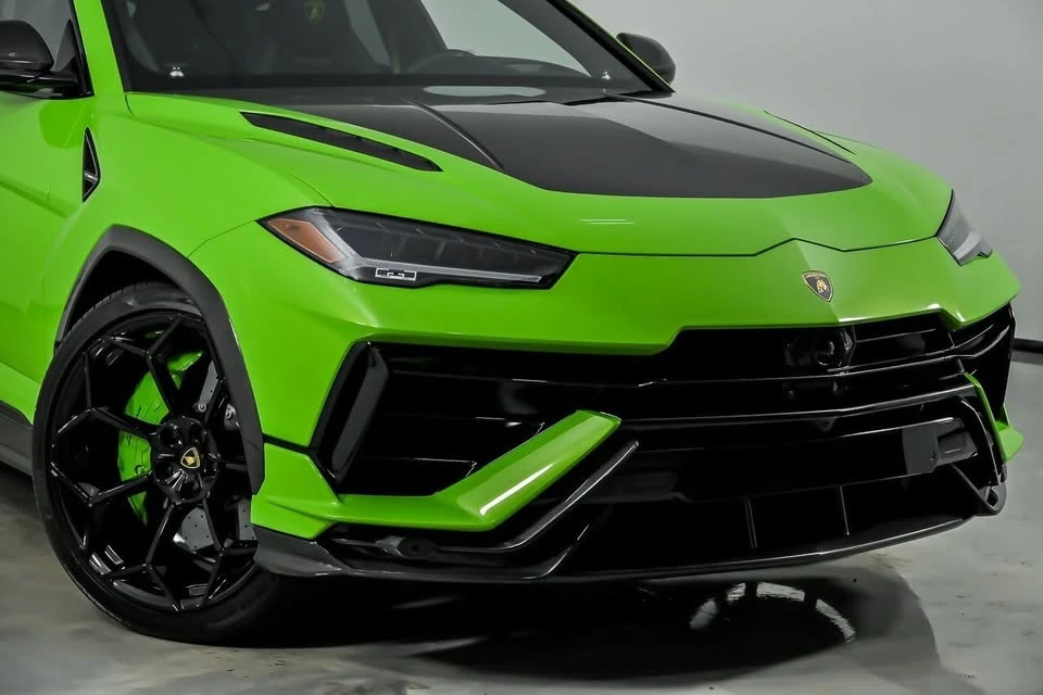 2023 Lamborghini Urus Performante - Image 3 of 20