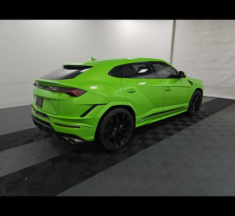 2023 Lamborghini Urus S - Image 4 of 11