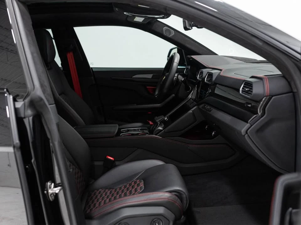 2023 Lamborghini Urus S - Image 9 of 20