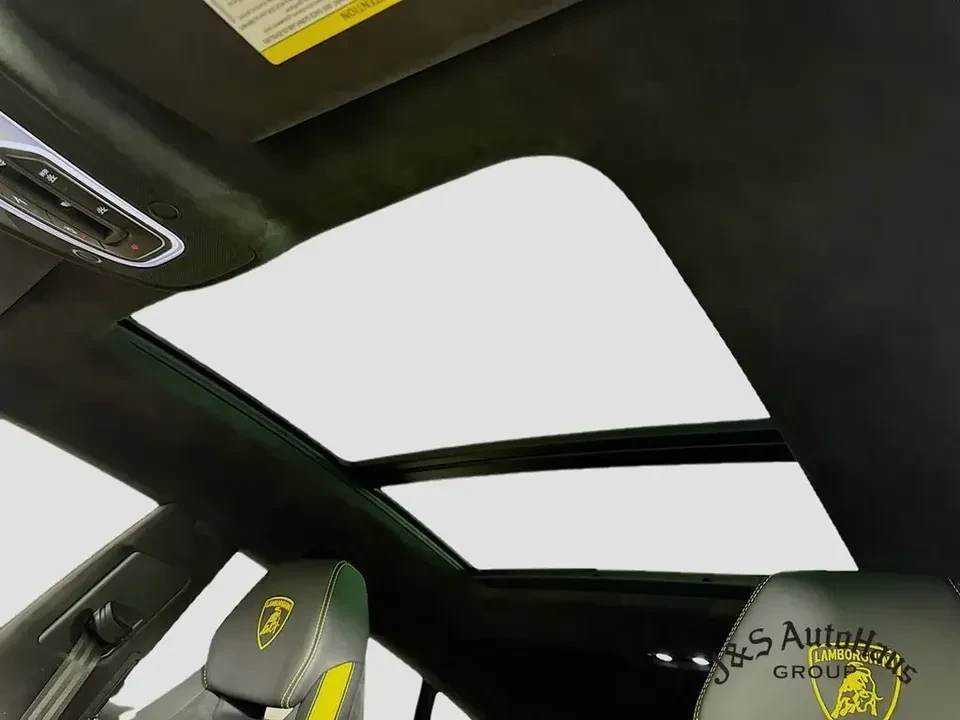 2023 Lamborghini Urus S - Image 18 of 20