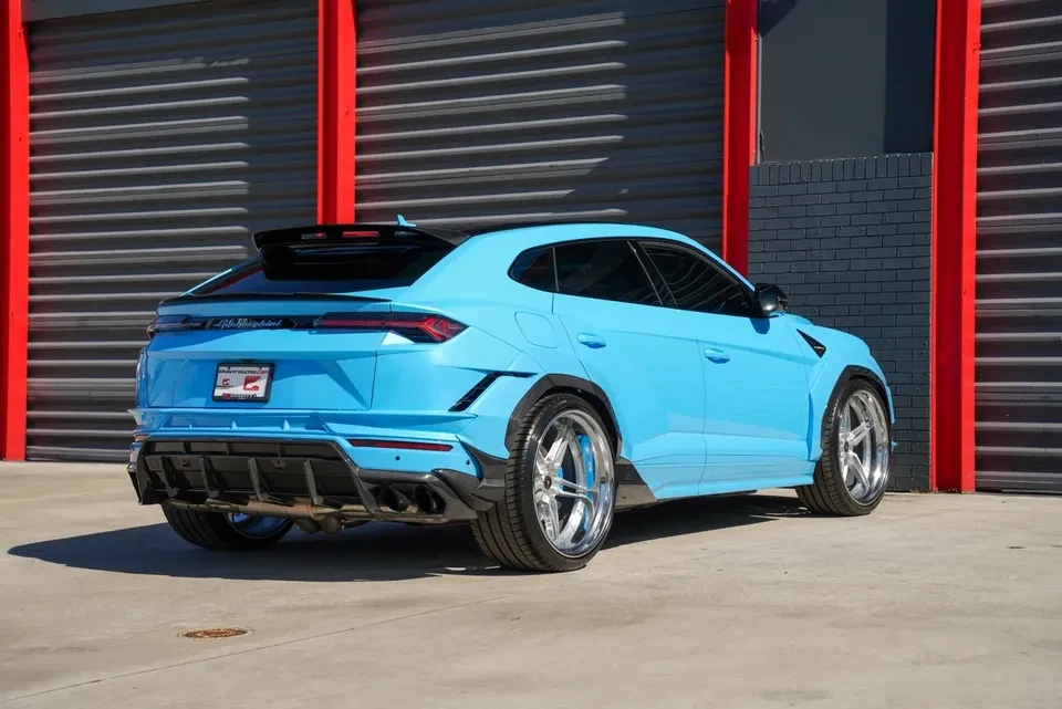 2023 Lamborghini Urus S - Image 3 of 7