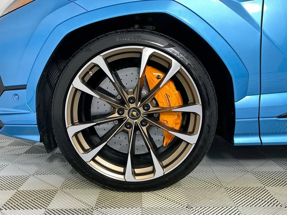 2023 Lamborghini Urus S - Image 5 of 13