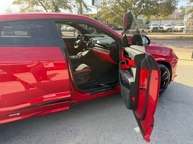2023 Lamborghini Urus S - Image 12 of 20