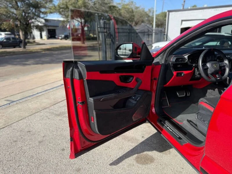 2023 Lamborghini Urus S - Image 10 of 20