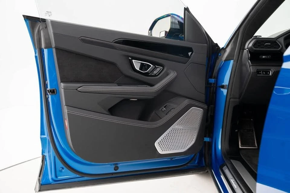 2023 Lamborghini Urus S - Image 11 of 18