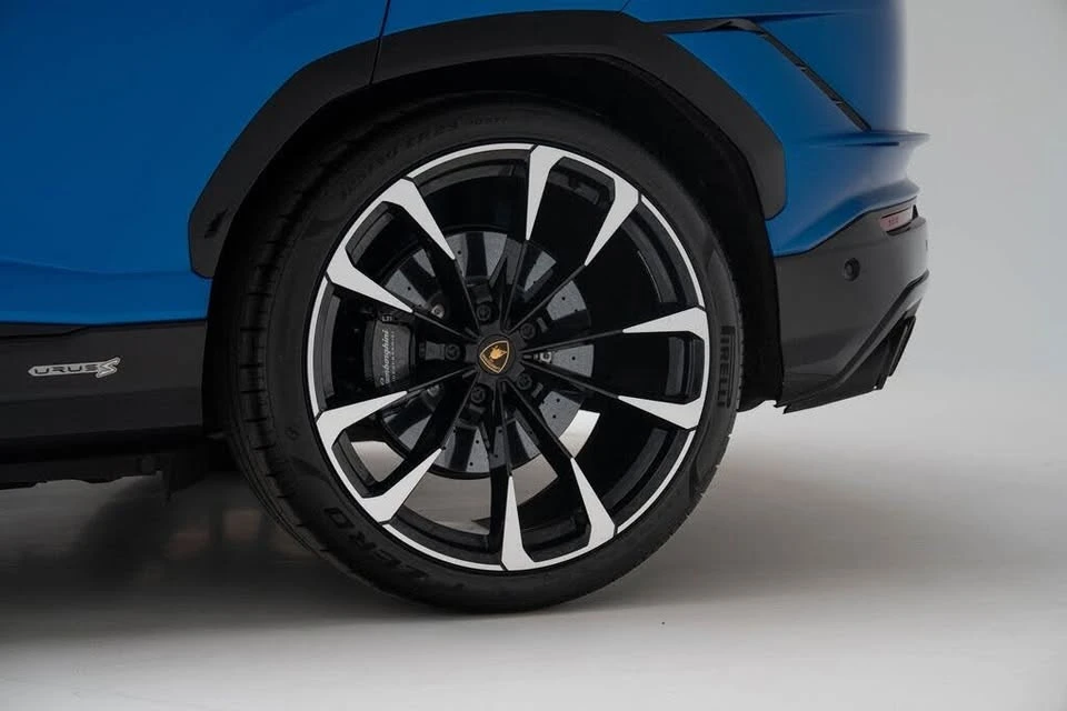 2023 Lamborghini Urus S - Image 8 of 18