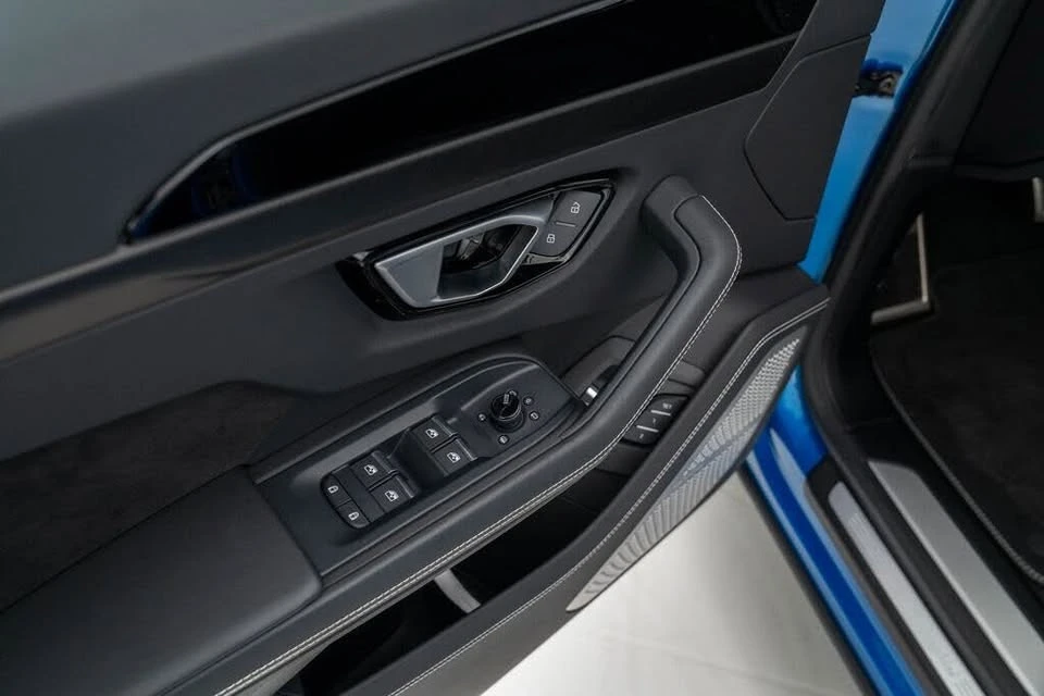 2023 Lamborghini Urus S - Image 12 of 18