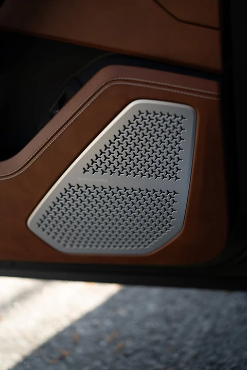2023 Lamborghini Urus S - Image 13 of 17