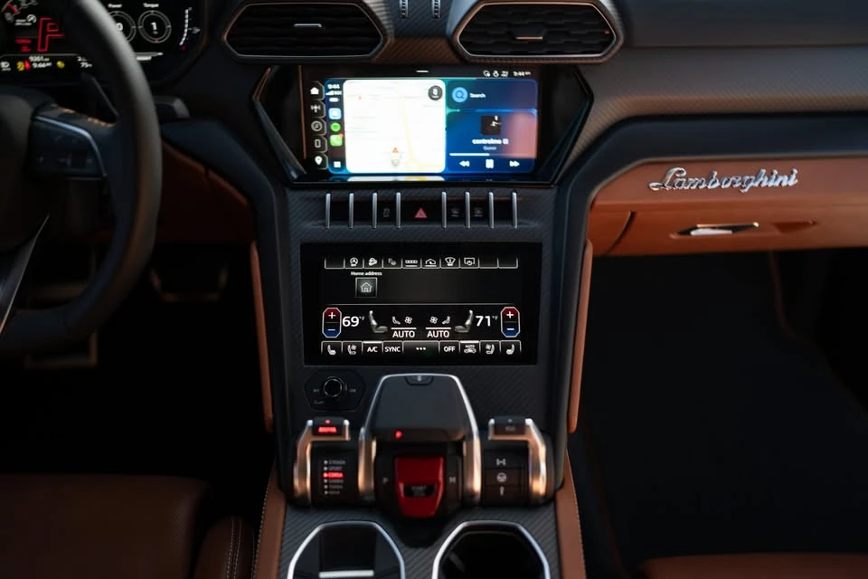 2023 Lamborghini Urus S - Image 5 of 17