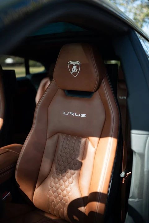 2023 Lamborghini Urus S - Image 8 of 17