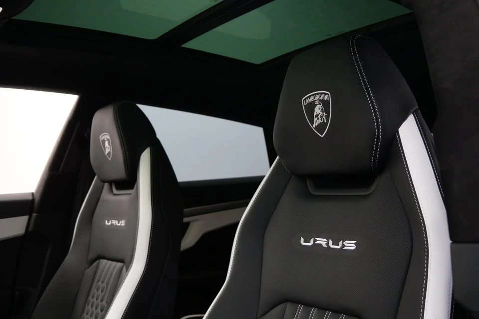 2023 Lamborghini Urus S - Image 14 of 15