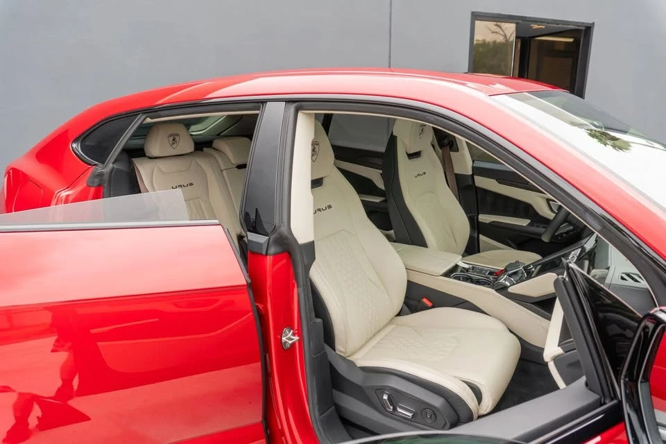 2023 Lamborghini Urus S - Image 15 of 20