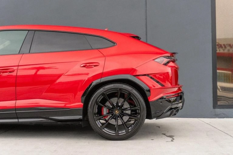 2023 Lamborghini Urus S - Image 8 of 20