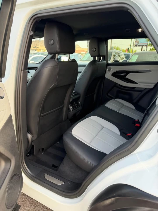 2023 Land Rover Range Rover Evoque 2nd Gen - Image 8 of 16