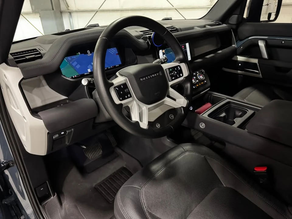 2023 Land Rover Defender L663 - Image 11 of 20