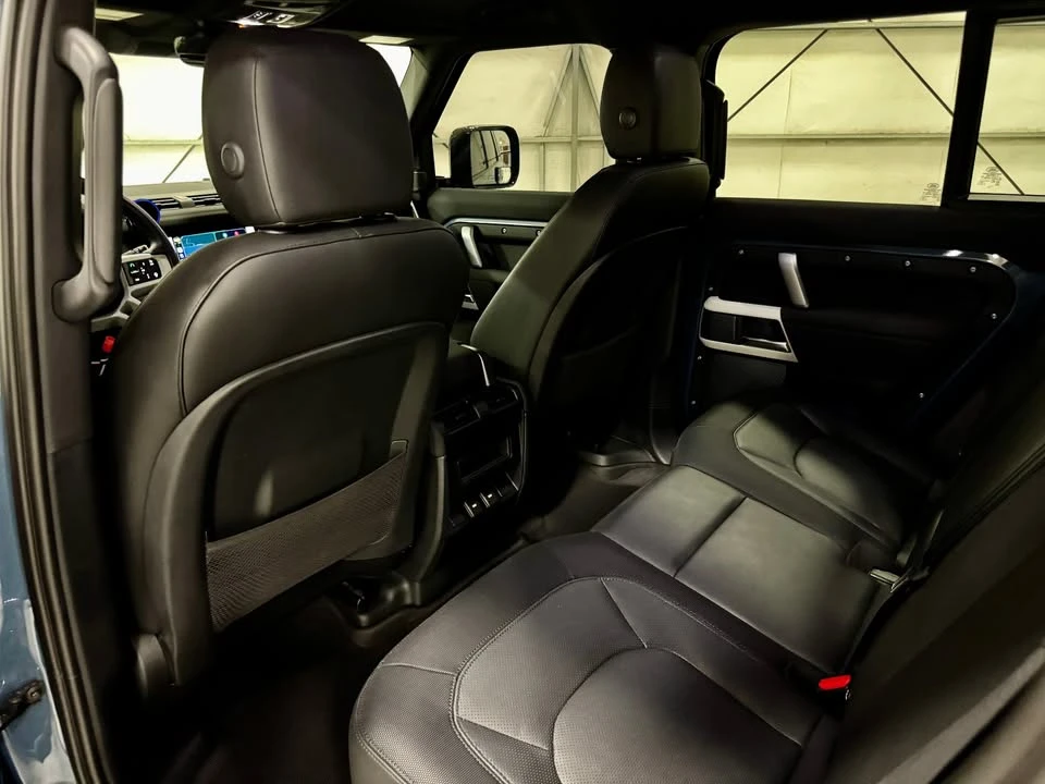 2023 Land Rover Defender L663 - Image 13 of 20