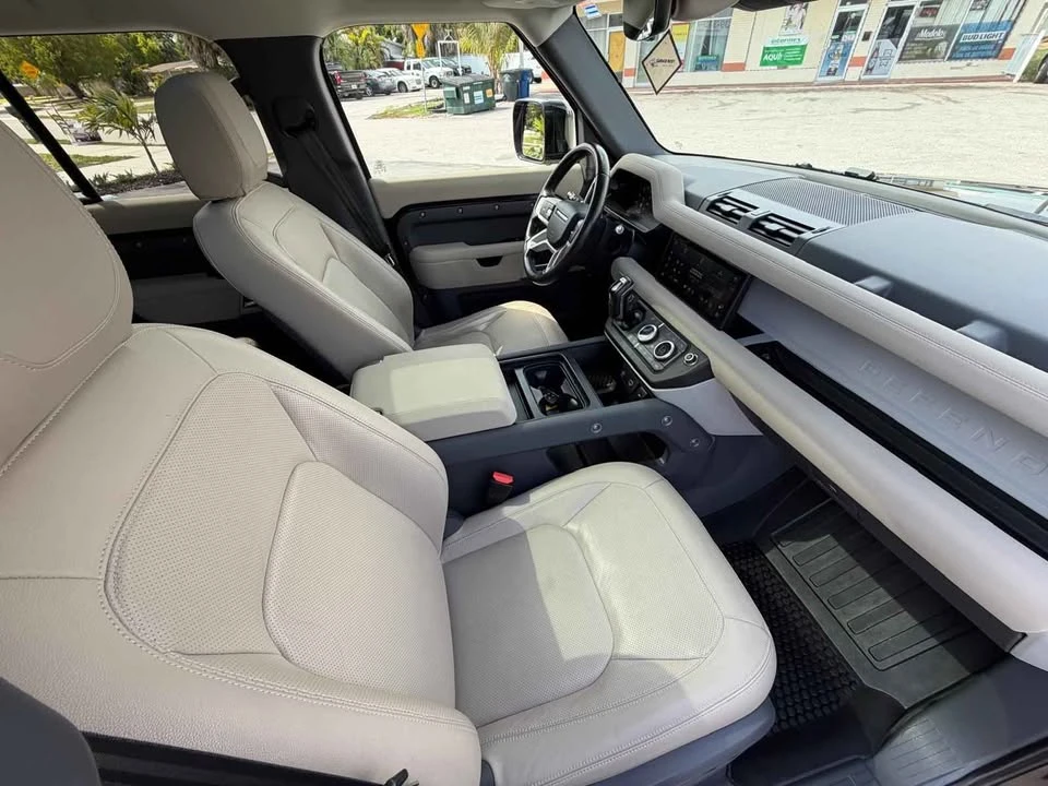 2023 Land Rover Defender L663 - Image 15 of 21