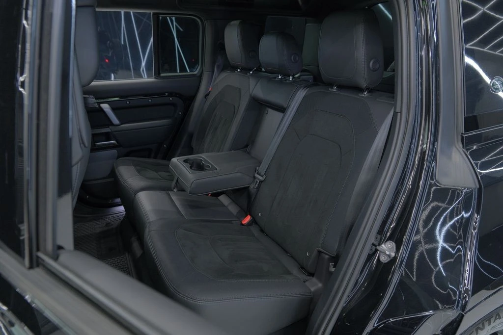 2023 Land Rover Defender L663 - Image 29 of 31