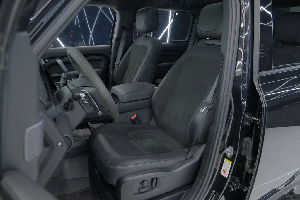 2023 Land Rover Defender L663 - Image 21 of 31