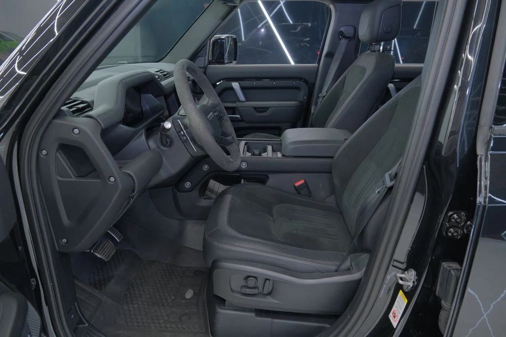 2023 Land Rover Defender L663 - Image 22 of 31