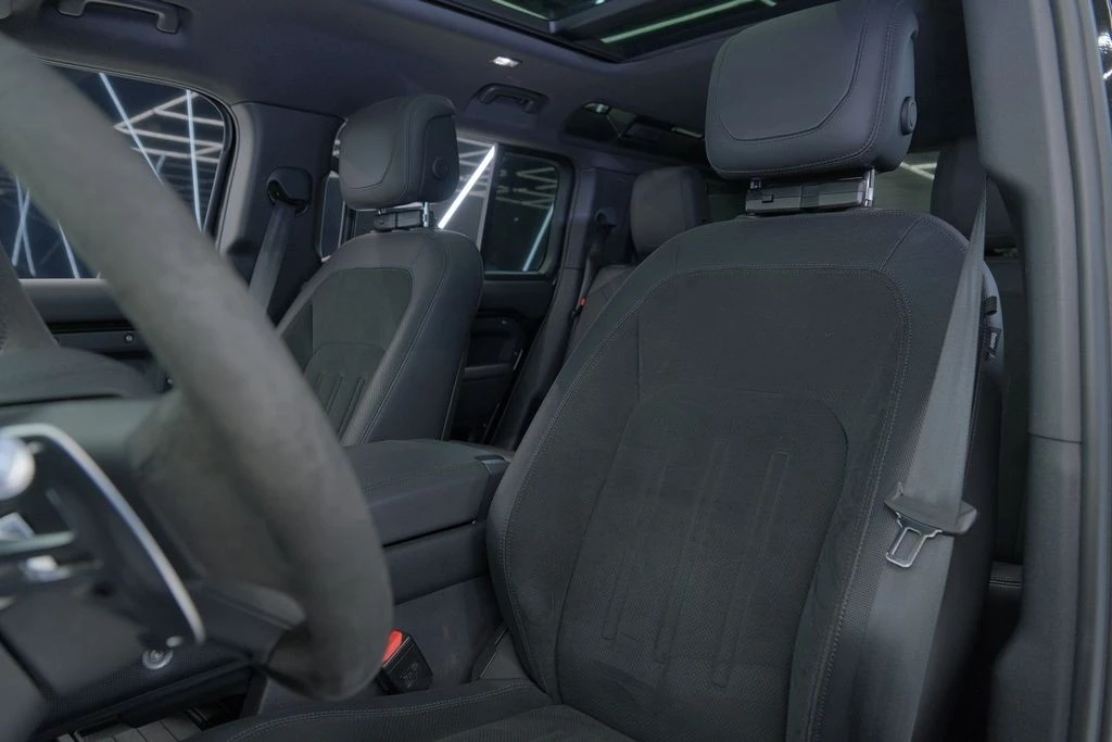 2023 Land Rover Defender L663 - Image 20 of 31