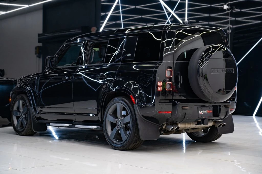 2023 Land Rover Defender L663 - Image 12 of 31