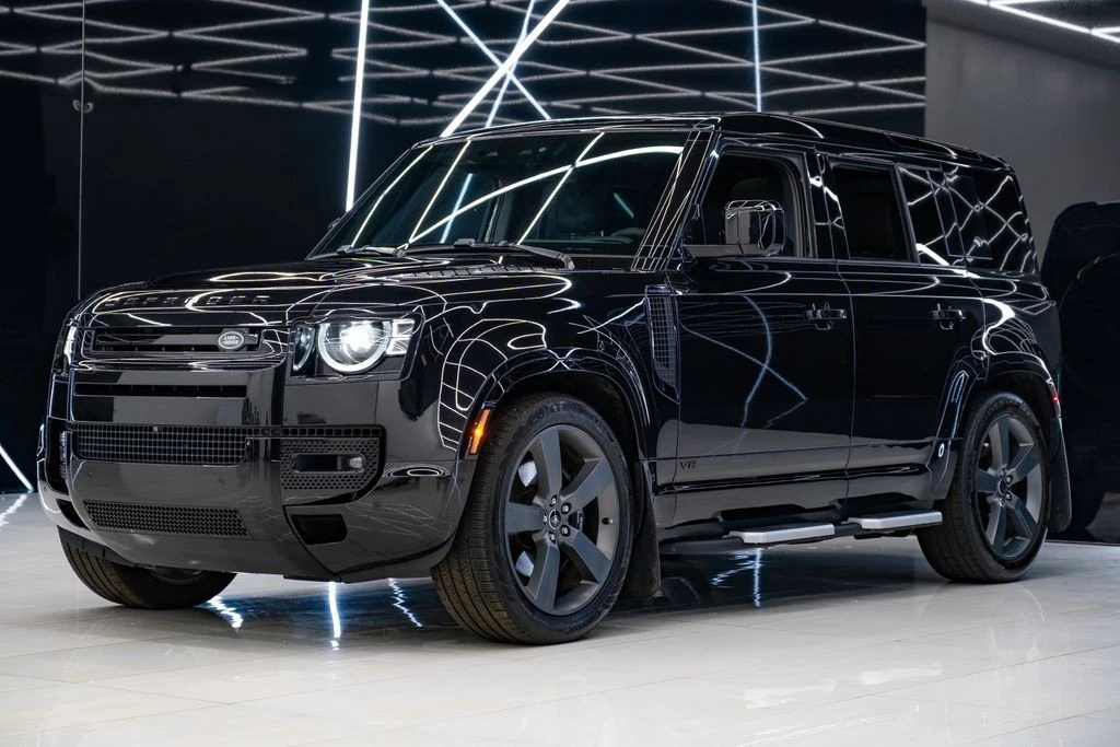 2023 Land Rover Defender L663 - Image 3 of 31