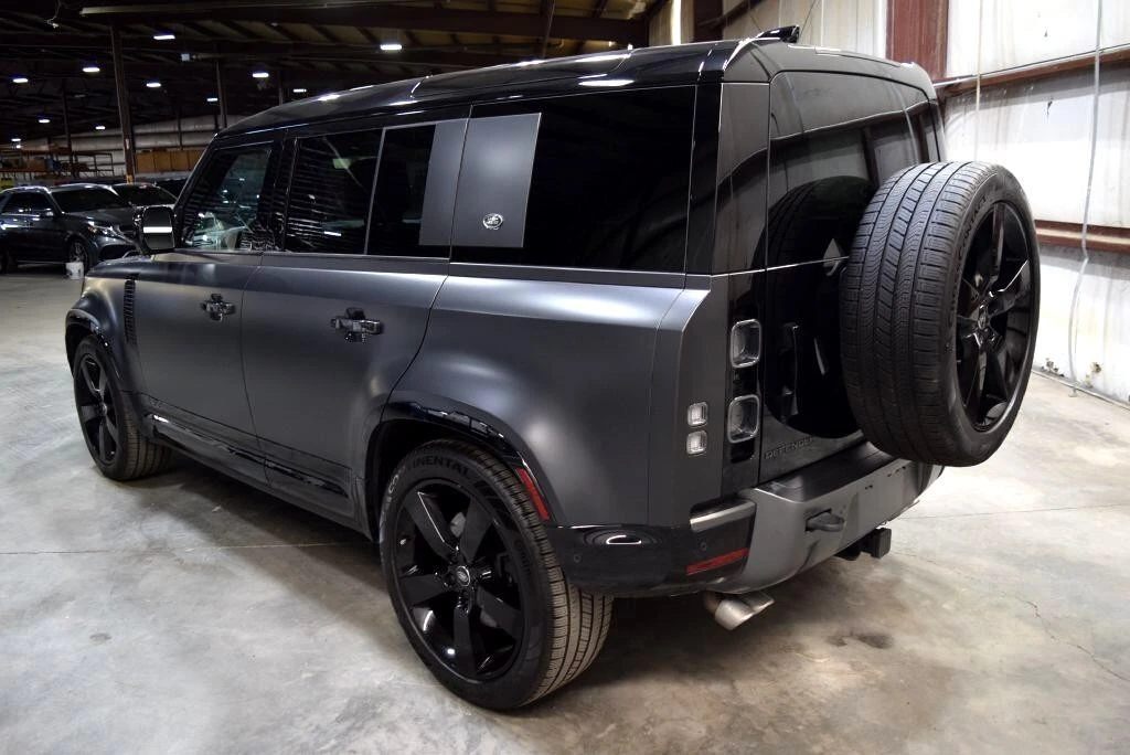 2023 Land Rover Defender L663 - Image 3 of 21