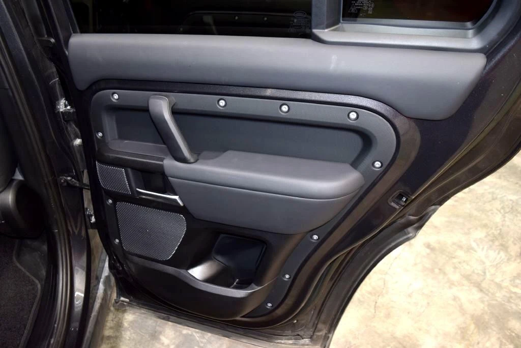 2023 Land Rover Defender L663 - Image 21 of 21