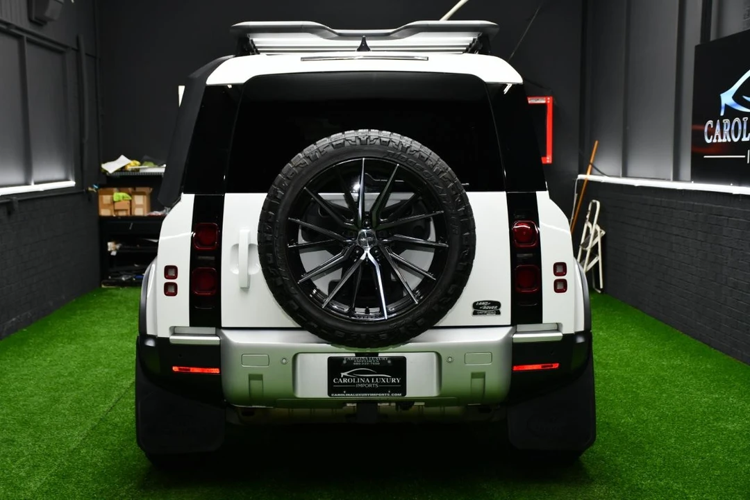 2023 Land Rover Defender L663 - Image 3 of 21
