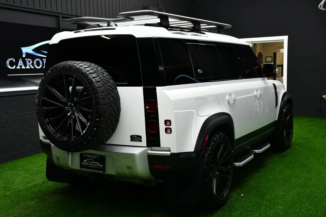 2023 Land Rover Defender L663 - Image 4 of 21
