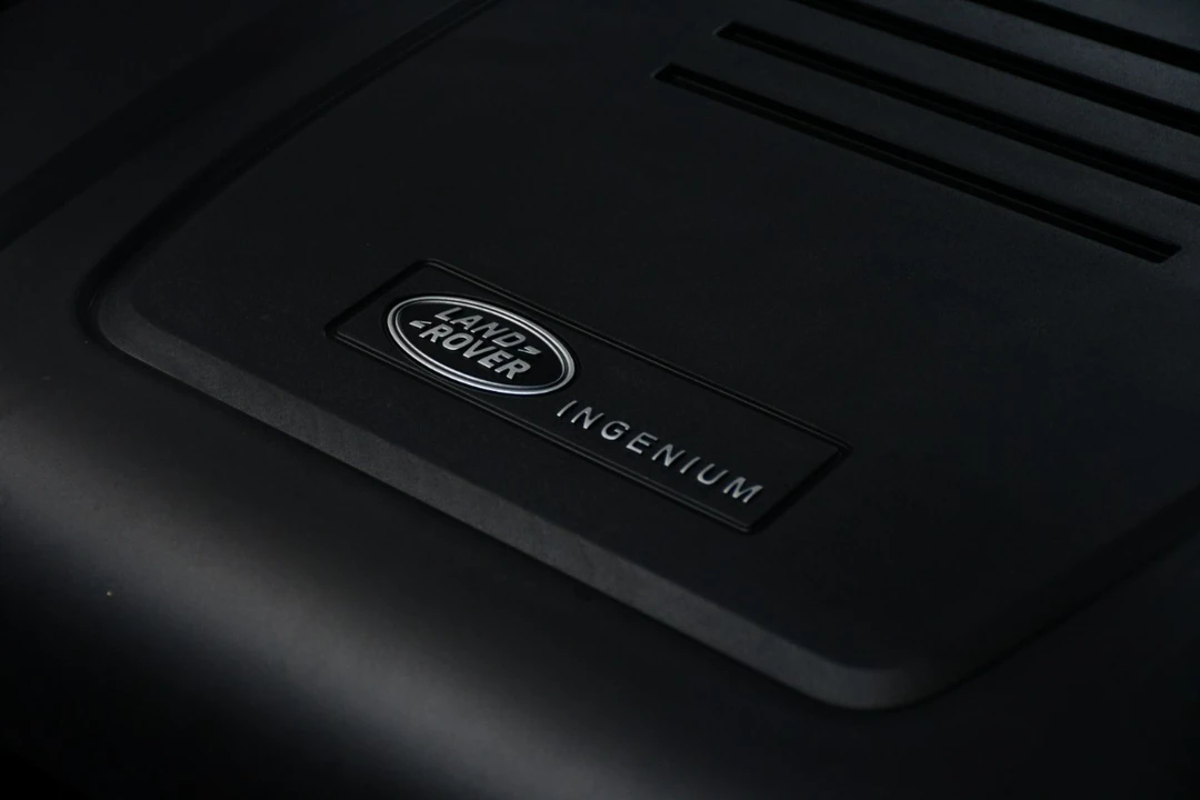 2023 Land Rover Defender L663 - Image 15 of 21