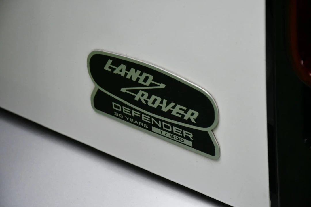 2023 Land Rover Defender L663 - Image 12 of 21