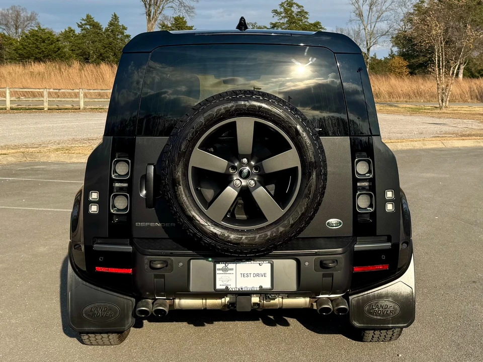2023 Land Rover Defender L663 - Image 6 of 21