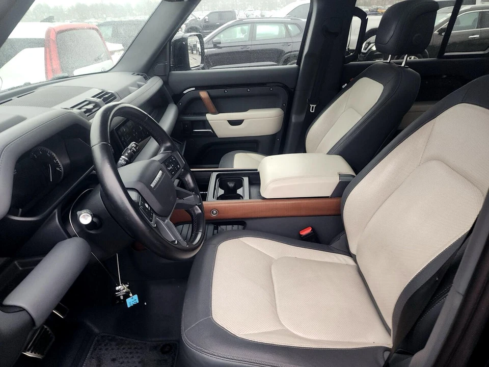 2023 Land Rover Defender L663 - Image 14 of 21